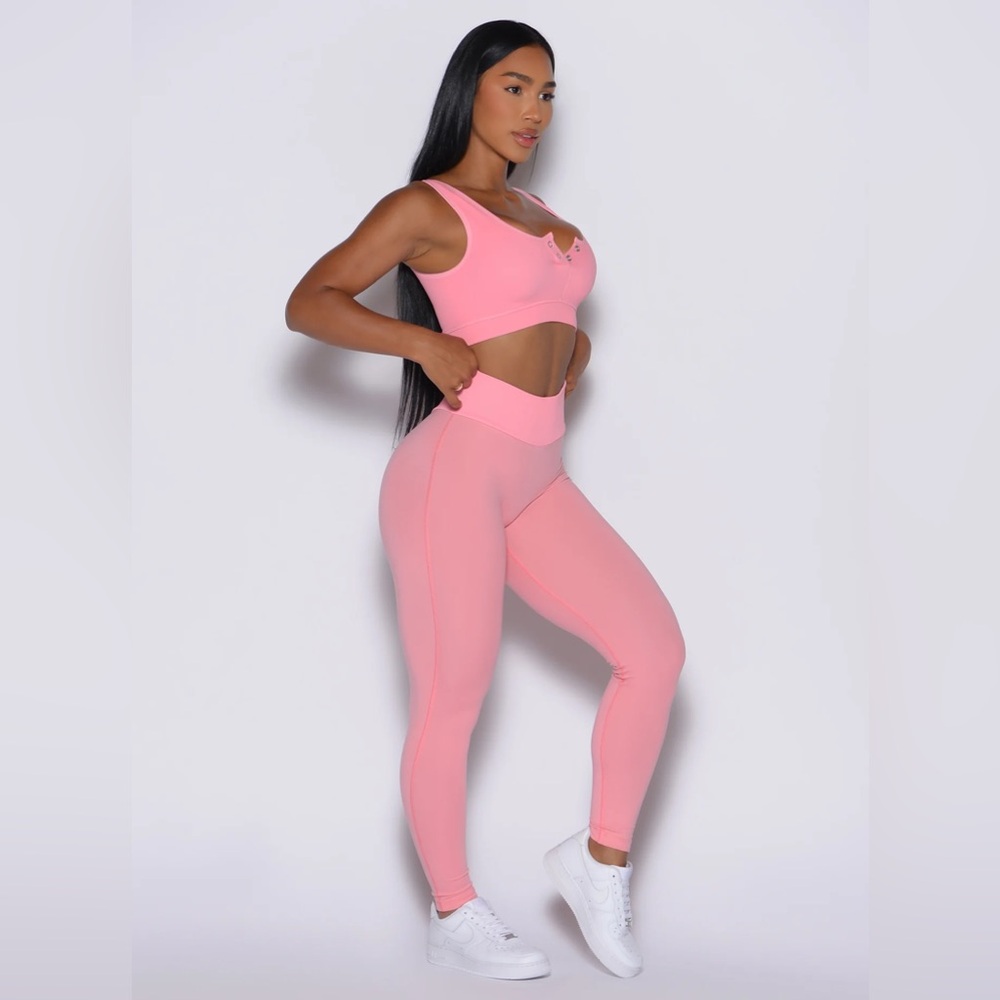 Bombshell Sportswear FIGURE LEGGINGS Peach Burst Pink